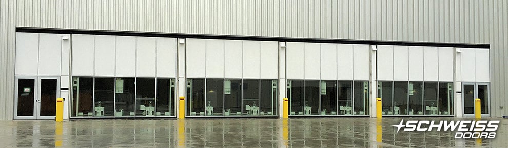 Base Borden - Armed Forces School has more than 4 bifold and hydraulic Doors